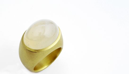 Ring Mondstein Gold 750/000